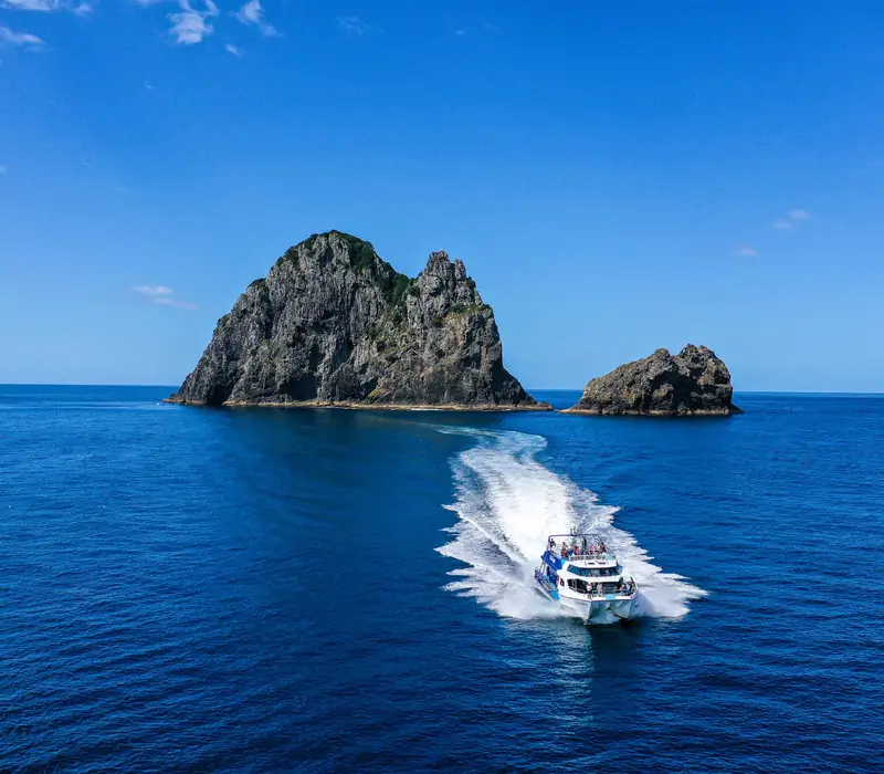 9 Day Signature North Island scenery 4