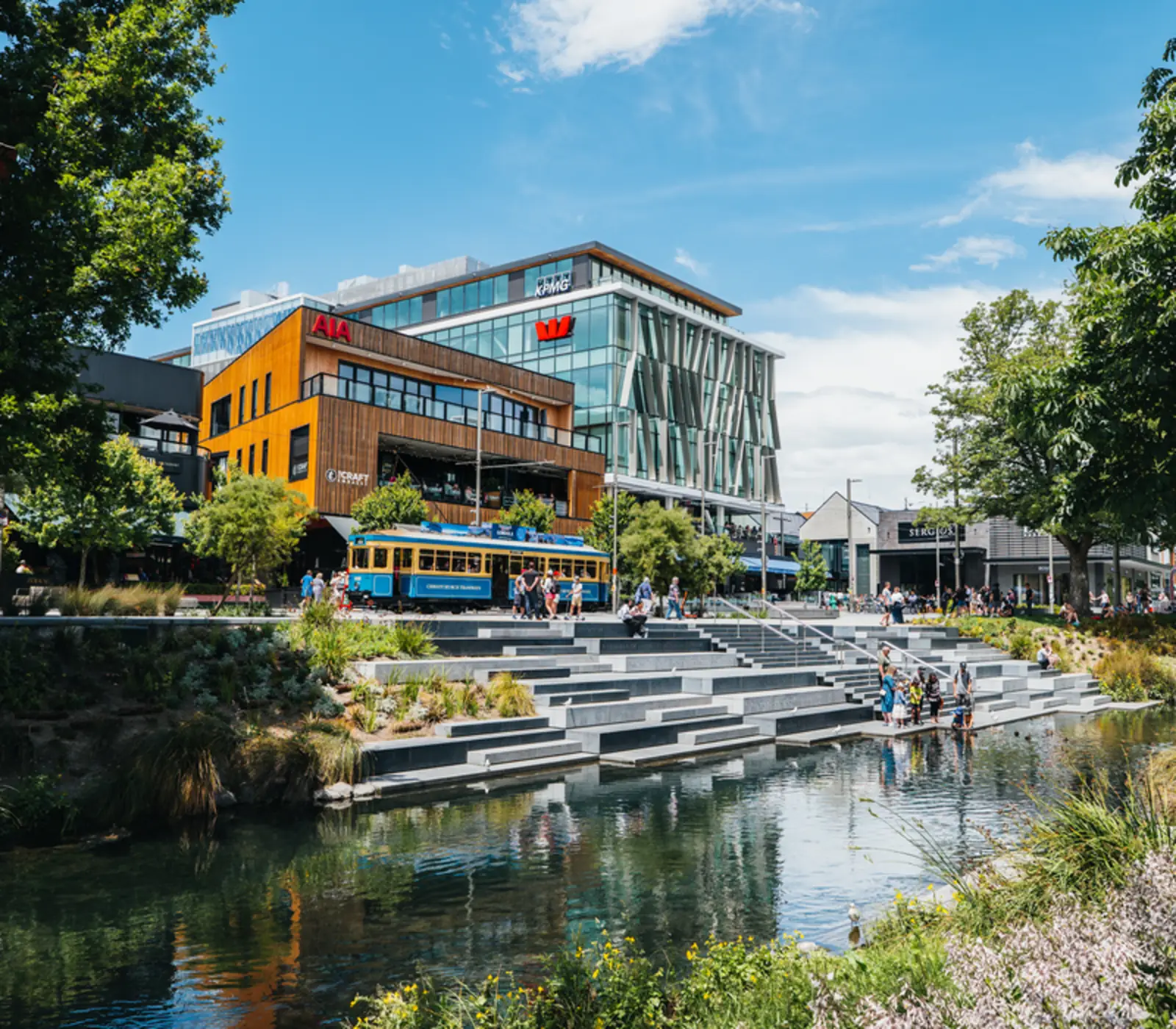 Short & Sweet South Island: 5 day New Zealand guided coach tour