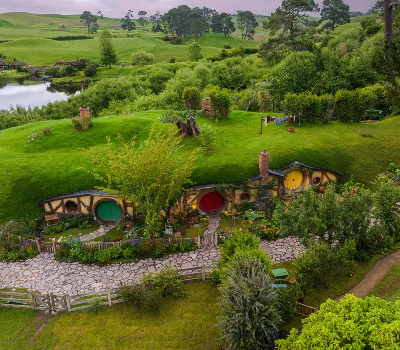 9 Day Signature North Island scenery 5