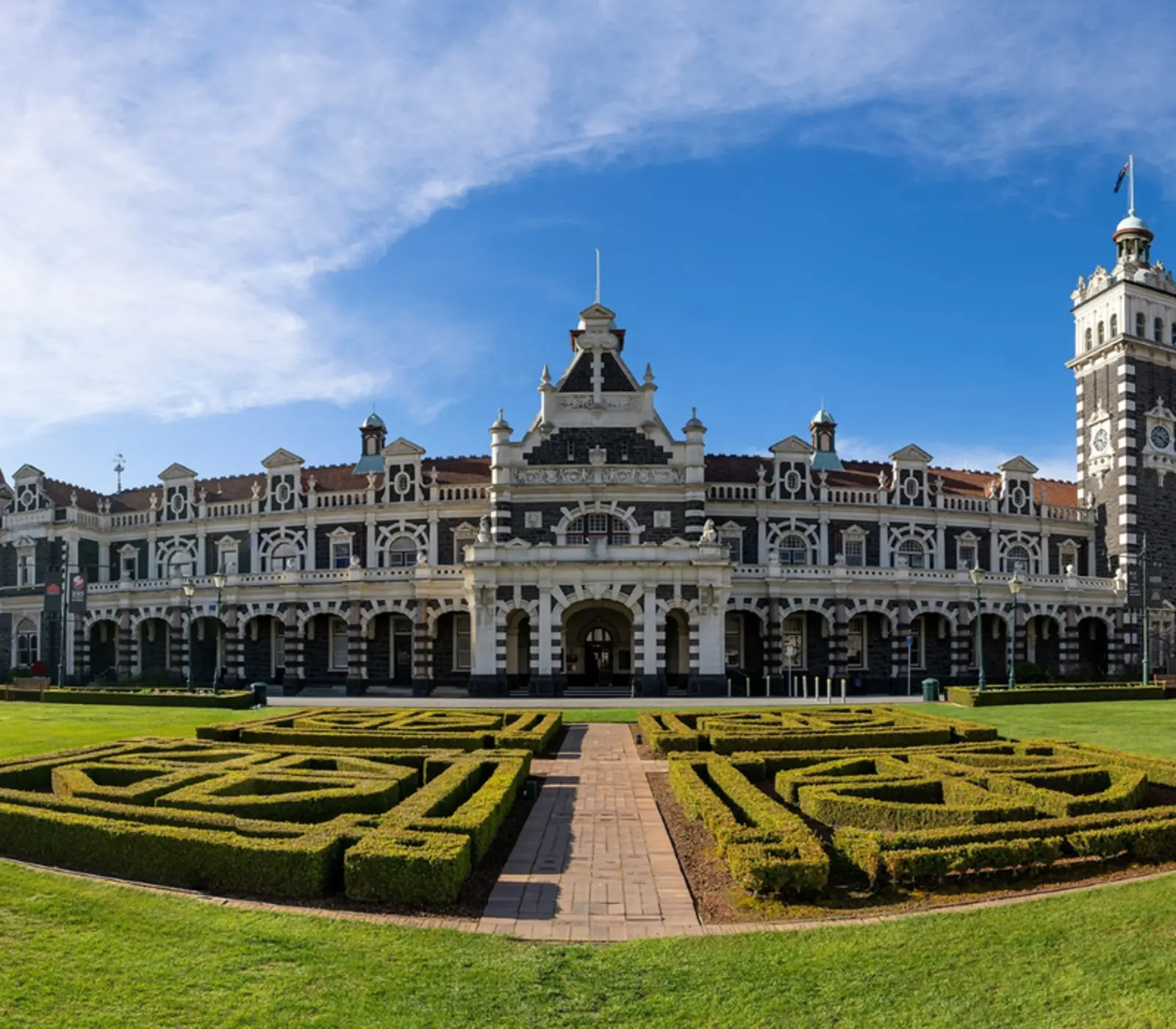 Day 8 of Best of Both Islands: Mt Cook to Dunedin with Iconic