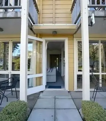 Akaroa Village Inn - Bruce Waterfront Deluxe Apartments