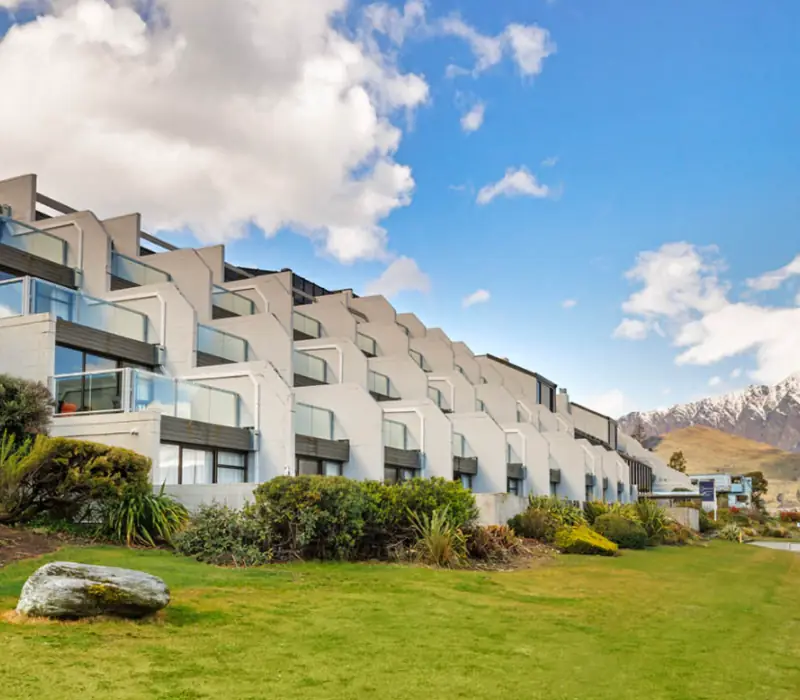 Copthorne Hotel & Apartments Queenstown Lakeview