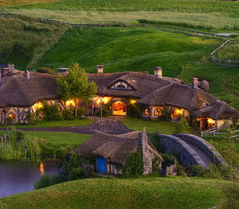 Day 17 of New Zealand Uncovered (Northbound): Head to the rolling green hills of Matamata this morning, where you’ll visit Hobbiton, thi