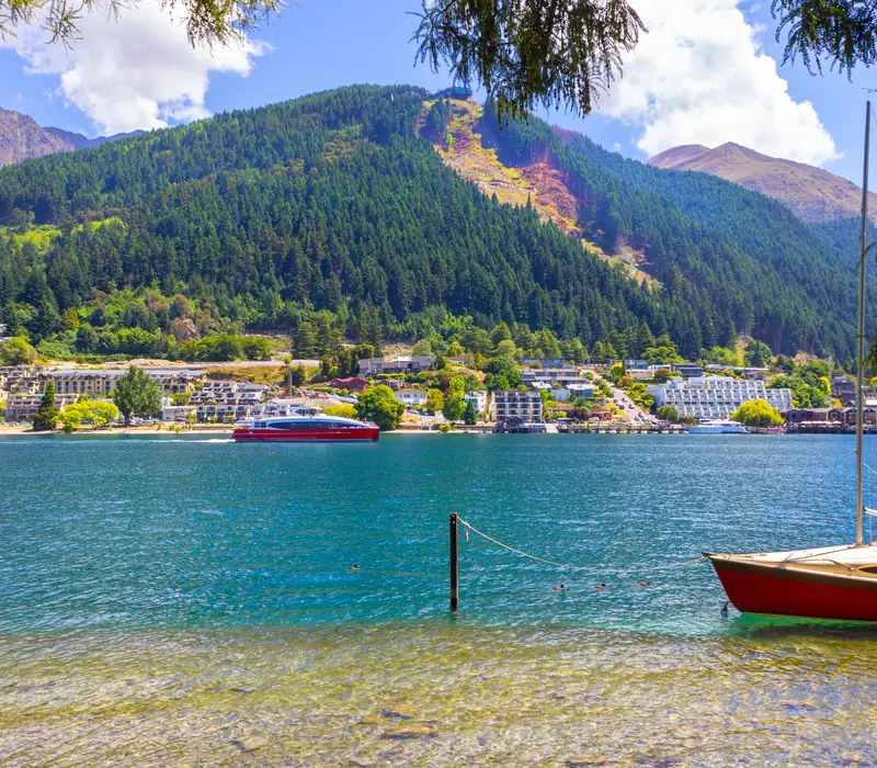 New Zealand Uncovered (Northbound) scenery 4