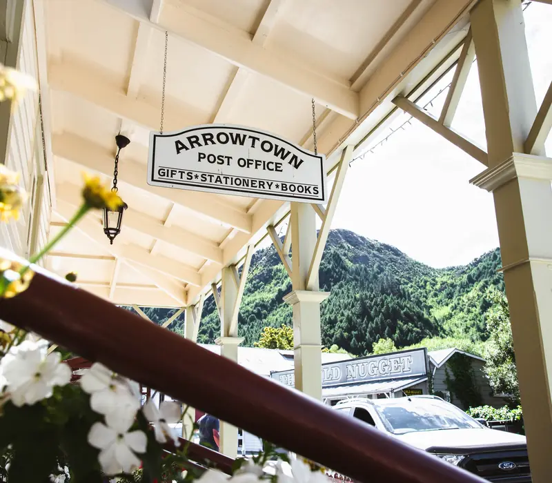 Day 2: Best of Queenstown Scenic Tour with Altitude Tours (photo 2), Queenstown to Auckland Classic