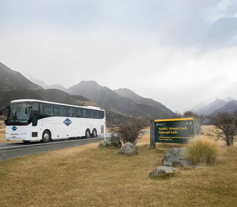 Day 1: Christchurch to Queenstown via Mt Cook Day Tour with Gray Line / GreatSights (photo 2), Southern Heights Circuit