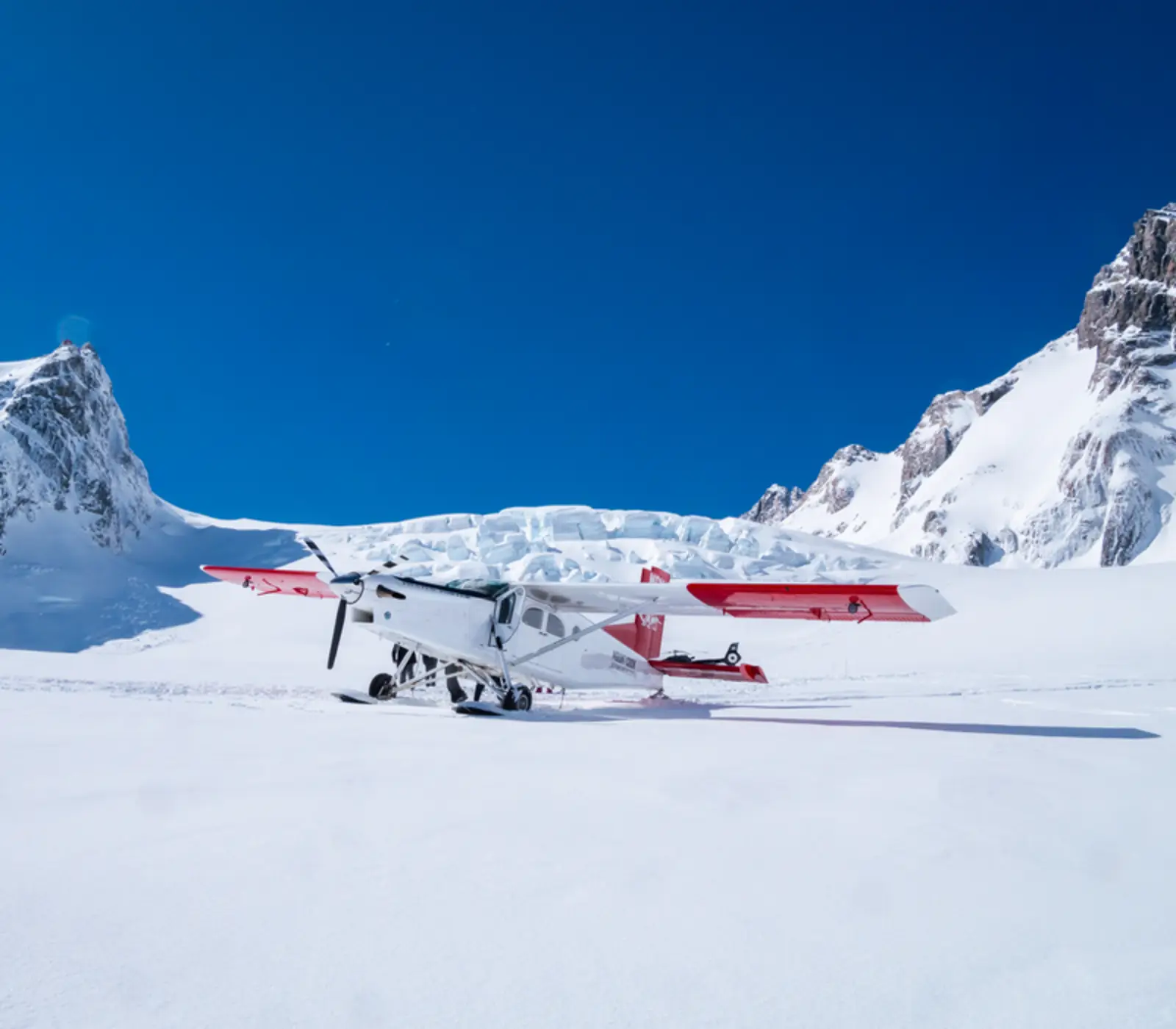 Day 2: Glacier Highlights - Scenic Flight with Glacier Landing (photo 3), The Southern Circuit Luxury self drive