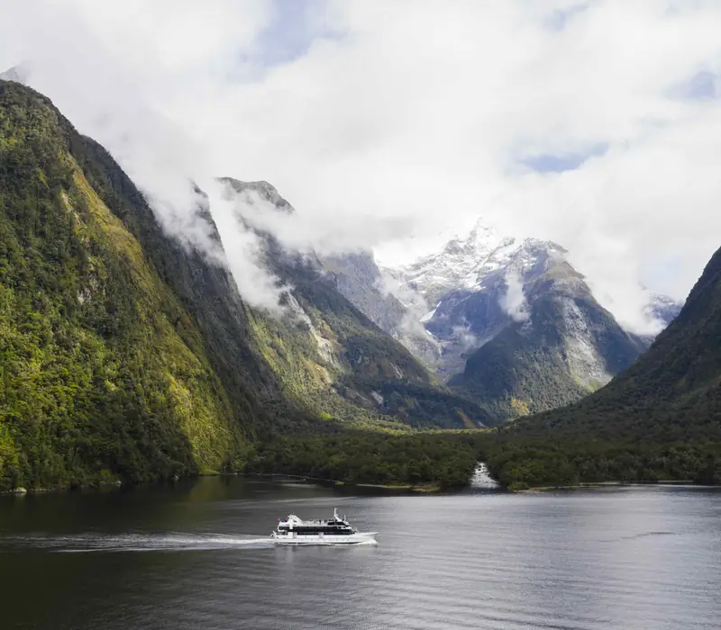 Day 17 of Grand New Zealand: Milford Sound Cruise from Te Anau including lunch